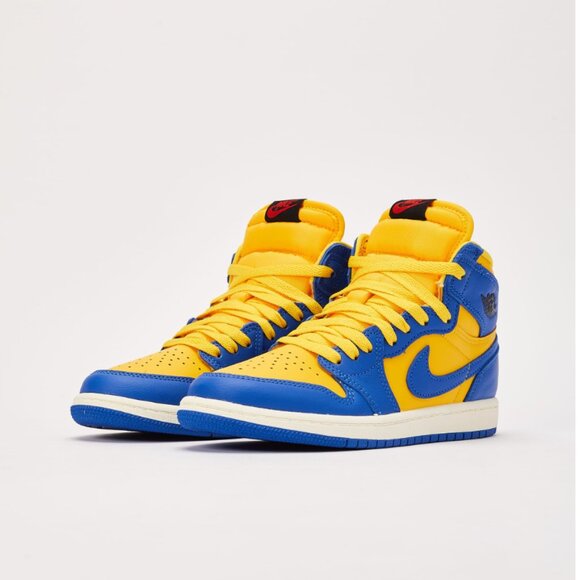 Jordan 1 Retro High OG (Little Kids) - Picture 3 of 10